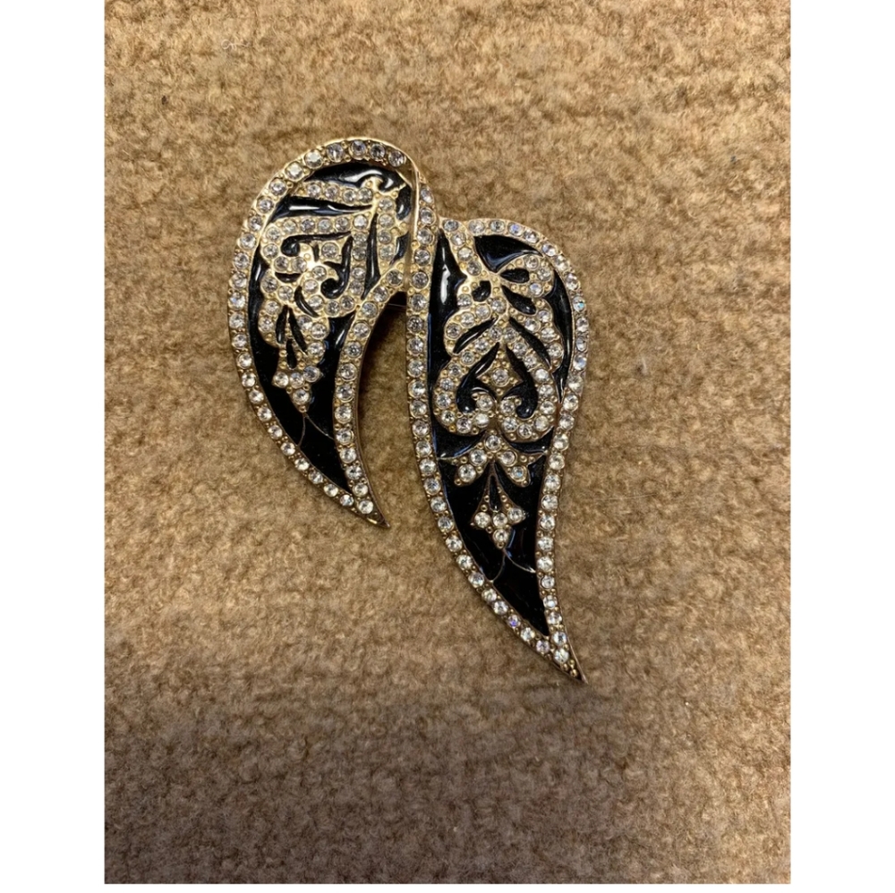 Vintage Butler Spanish Bolero Rhinestone leaf brooch